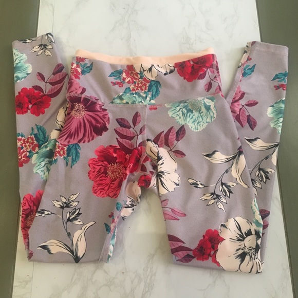 Old navy flower leggings brand new - Picture 2 of 2